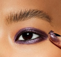 Тени для век MAC Dazzleshadow Can't Stop Don't Stop фото №3 — интернет-магазин Desire.md