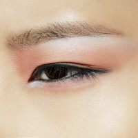 Fard de pleoape MAC Eye Shadow Shell Peach imaginea #3 — magazin online Desire.md