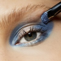 Тени для век MAC Eye Shadow Tilt фото №3 — интернет-магазин Desire.md