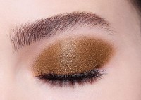 Fard de pleoape Bourjois Little Round Eyeshadow 13 imaginea #3 — magazin online Desire.md