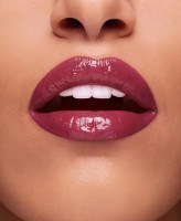 Помада для губ Clarins Joli Rouge Lacquer 744 фото №3 — интернет-магазин Desire.md