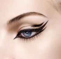 Подводка для глаз Bourjois Liner Feutre Ultra Black фото №3 — интернет-магазин Desire.md