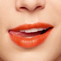 Блеск для губ Clarins Water Lip Stain 02 фото №3 — интернет-магазин Desire.md