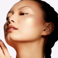 Хайлайтер MAC Extra Dimension Skinfinish Beaming Blush фото №3 — интернет-магазин Desire.md