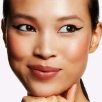 Румяна для лица MAC Glow Play Blush So Natural  фото №3 — интернет-магазин Desire.md