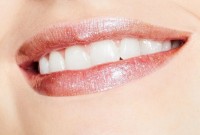 Блеск для губ MAC Grand Illusion Liquid Lipcolour Just Hustlin фото №3 — интернет-магазин Desire.md