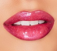 Luciu de buze MAC Grand Illusion Liquid Lipcolour Pearly Girl imaginea #3 — magazin online Desire.md