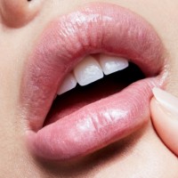 Блеск для губ MAC Lipglass Cultured фото №3 — интернет-магазин Desire.md