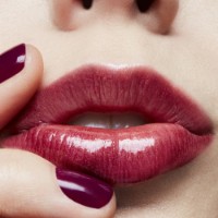 Luciu de buze MAC Lipglass Make Me Mercurial imaginea #3 — magazin online Desire.md