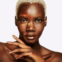 Консилер для лица MAC Studio Conceal & Correct Palette Dark Deep фото №3 — интернет-магазин Desire.md