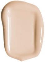 Fond de ten pentru față Revlon Candid Natural Finish Foundation 110 imaginea #2 — magazin online Desire.md