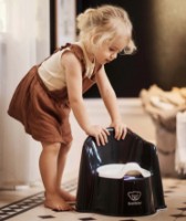 Oala-scaunel BabyBjorn Potty Chair Powder Black/White (055256A) imaginea #7 — magazin online Desire.md