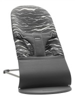 Șezlong pentru bebeluși BabyBjorn Bliss Anthracite/Landscape (006027A)