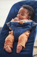 Șezlong pentru bebeluși BabyBjorn Bliss Midnight Blue (006015A) imaginea #3 — magazin online Desire.md
