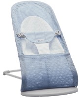 Șezlong pentru bebeluși BabyBjorn Soft Sky Blue/White (005143A)