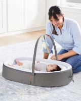 Cuib pentru bebelúș Skip Hop Baby Nest Grey/White (9I745210)