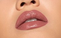 Помада для губ Pupa Vamp! Lipstick 205 Iconic Nude фото №2 — интернет-магазин Desire.md
