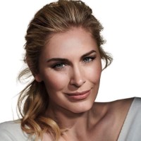 Fond de ten pentru față Max Factor Miracle Touch 75 Golden imaginea #3 — magazin online Desire.md