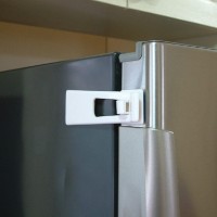 Blocarea frigiderului DreamBaby (G121)