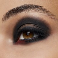 Тени для век MAC Eye Shadow Carbon фото №3 — интернет-магазин Desire.md