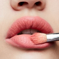 Помада для губ MAC Retro Matte Lipstick Mini Runway Hit фото №3 — интернет-магазин Desire.md