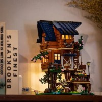 Конструктор CaDa Дом 4 времени года с LED подсветкой (66004) фото №5 — интернет-магазин Desire.md