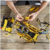 Set de construcție Lego Technic: App-Controlled Cat D11 Bulldozer (42131) imaginea #9 — magazin online Desire.md