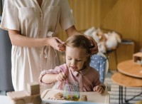 Стульчик для кормления Eucalyptus Tessa Vanilla (DS2-K02) фото №3 — интернет-магазин Desire.md