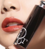 Помада для губ Christian Dior Addict Lipstick 524
