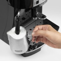 Aparat de cafea Delonghi ECAM22.112.B Magnifica S imaginea #3 — magazin online Desire.md