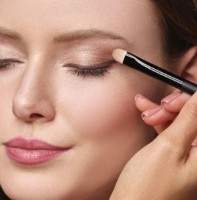 Тени для век Artdeco Eyeshadow Pearly 25A фото №2 — интернет-магазин Desire.md