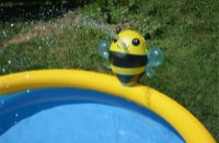 Bazin pentru copii cu fântână SunClub Bee Spray (12010) imaginea #3 — magazin online Desire.md