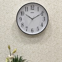 Настенные часы Rhythm CMG580NR02 фото №3 — интернет-магазин Desire.md