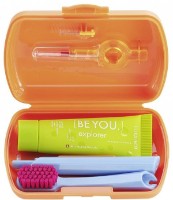 Set pentru călătorie Curaprox Travel Set Be You Orange