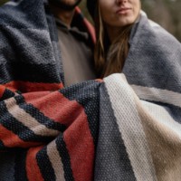 Плед IBENA Jacquard Latina 150x200cm Anthracite/Terracotta фото №4 — интернет-магазин Desire.md