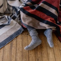 Плед IBENA Jacquard Latina 150x200cm Anthracite/Terracotta фото №5 — интернет-магазин Desire.md