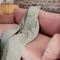 Плед IBENA Light Mixed Sues 150x200cm Green/Beige фото №5 — интернет-магазин Desire.md