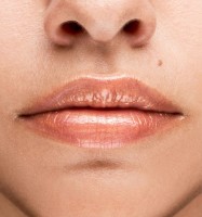 Luciu de buze Collistar Lip Gloss Volume 130 Divine Oranges imaginea #2 — magazin online Desire.md