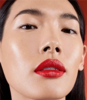 Ruj de buze Yves Saint Laurent The Bold High Pigment 02 Wilful Red imaginea #2 — magazin online Desire.md
