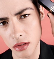 Помада для губ Yves Saint Laurent The Bold High Pigment 10 Brazen Nude фото №2 — интернет-магазин Desire.md