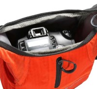 Сумка для фотоаппарата Vanguard Reno 18OR Orange фото №2 — интернет-магазин Desire.md