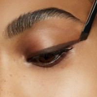 Подводка для глаз MAC Pro Longwear Fluidline Dip Down фото №4 — интернет-магазин Desire.md