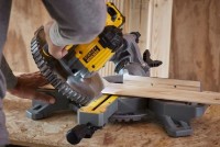 Торцовочная пила Stanley SFMCS701M1 фото №4 — интернет-магазин Desire.md