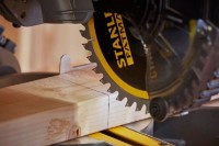 Торцовочная пила Stanley SFMCS701M1 фото №5 — интернет-магазин Desire.md