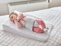 Poziționer pentru bebelúș BabyJem Baby Reflux Pillow White (132) imaginea #7 — magazin online Desire.md