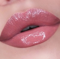 Luciu de buze Clinique Pop Plush Lipgloss 08 Strawberry Pop imaginea #3 — magazin online Desire.md