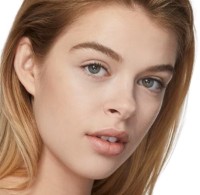 Fond de ten pentru față Estee Lauder Double Wear Stay-in-Place Makeup SPF10 1C0 Shell 30ml imaginea #3 — magazin online Desire.md