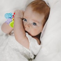 Inel gingival BabyJem Rattle Teether Red (644) imaginea #2 — magazin online Desire.md