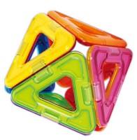 Конструктор Magformers Triangle (701002) фото №4 — интернет-магазин Desire.md