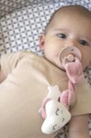 Цепочка для пустышки BabyJem Pink (743) фото №4 — интернет-магазин Desire.md